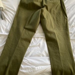 Olive Banana Republic Sloan ankle pants.